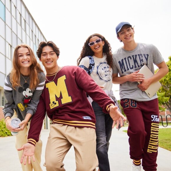 Disney Fashion Collection Sweatshirt Varsity Jersey Embroidered M Mickey Sz L - Picture 2 of 16